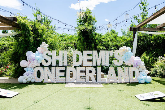 Shi Demi in Onederland - Birthday Party